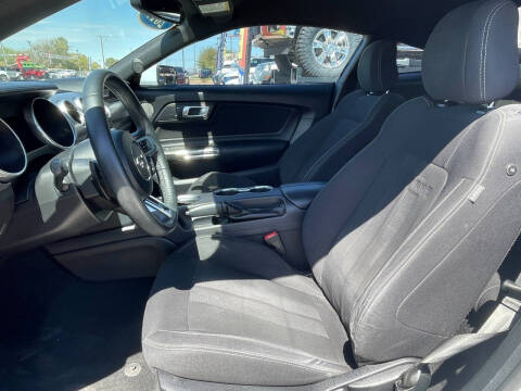 2019 Ford Mustang EcoBoost