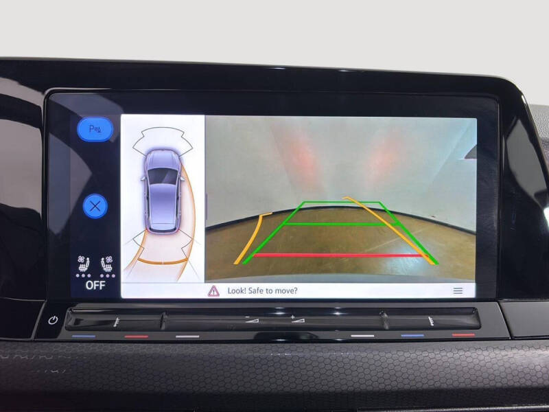 2024 Volkswagen Golf GTI SE