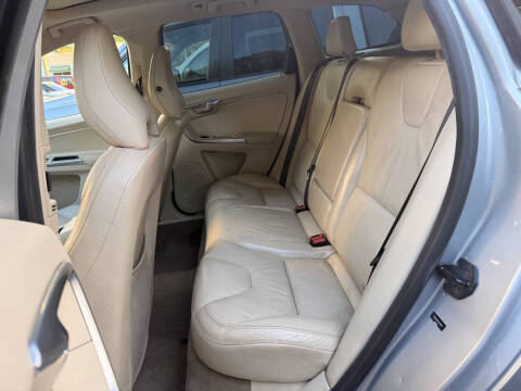 2012 Volvo XC60 3.2 Platinum