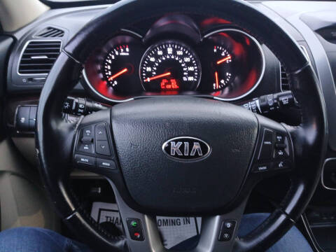 2015 Kia Sorento LX
