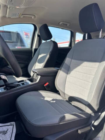 2019 Ford Escape S
