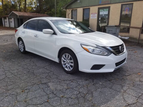 2017 Nissan Altima for sale at The Auto Resource LLC. in Granite Falls NC