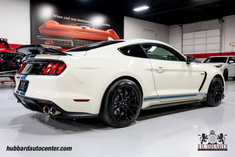2020 Ford Mustang