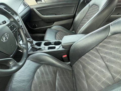 2017 Hyundai Sonata Sport