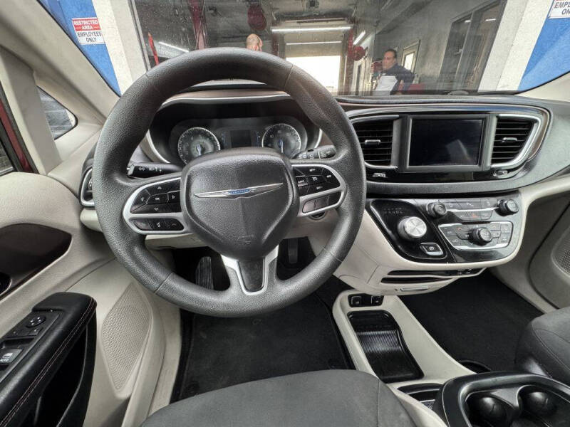 2018 Chrysler Pacifica Touring Plus