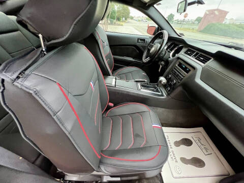 2010 Ford Mustang V6 Premium