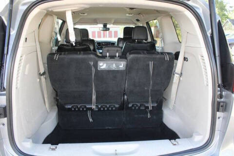 2020 Chrysler Pacifica Touring L