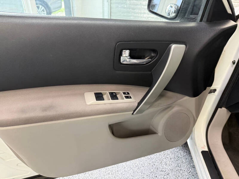 2012 Nissan Rogue S
