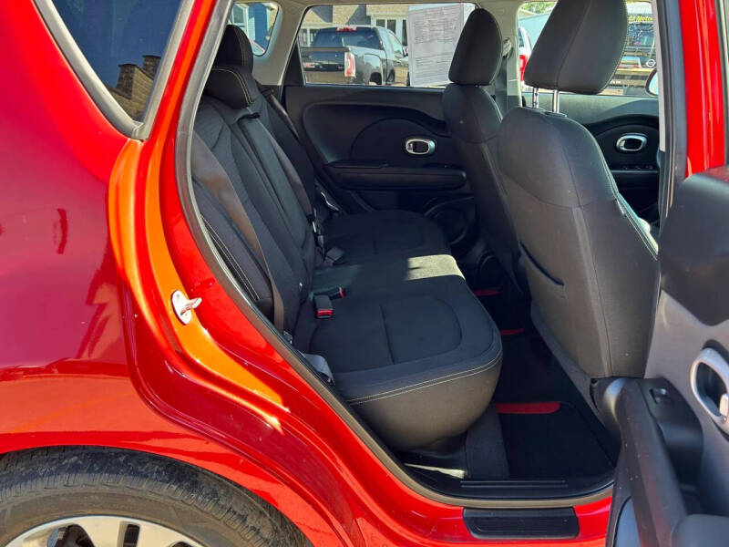 2015 Kia Soul +