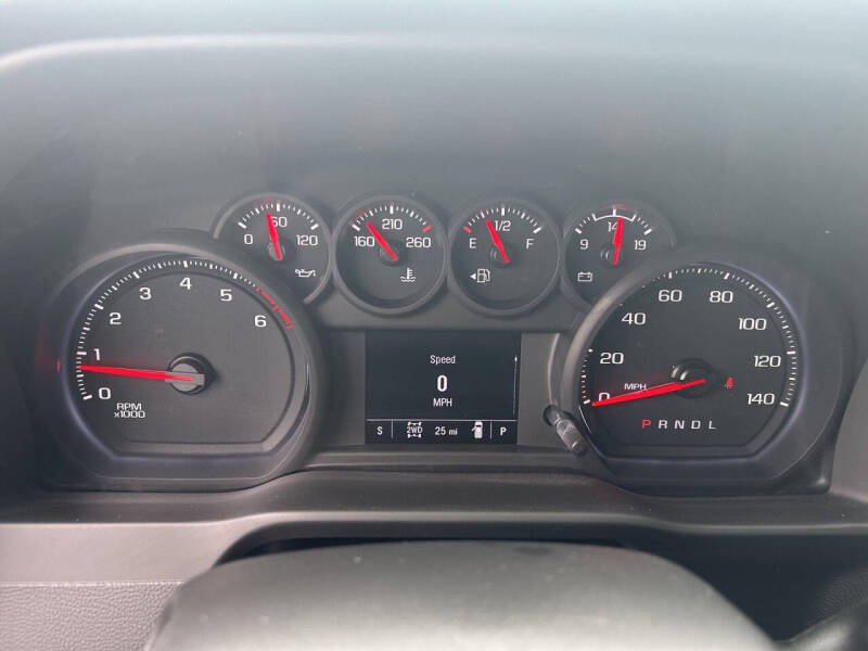 2025 Chevrolet Silverado 3500HD CC