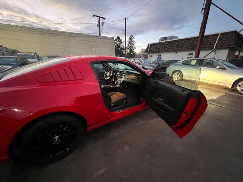 2014 Ford Mustang V6
