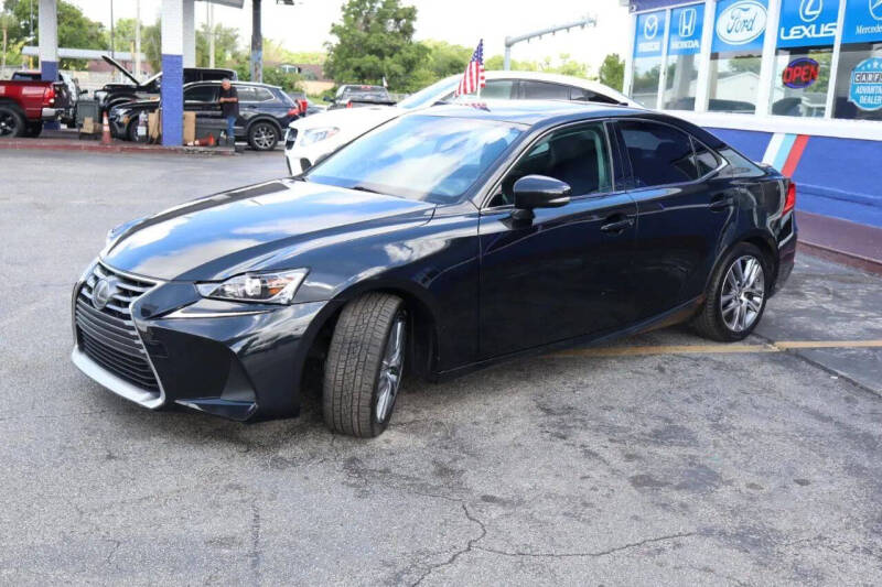 2019 Lexus IS 300