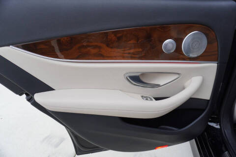 2017 Mercedes-Benz E-Class E 300