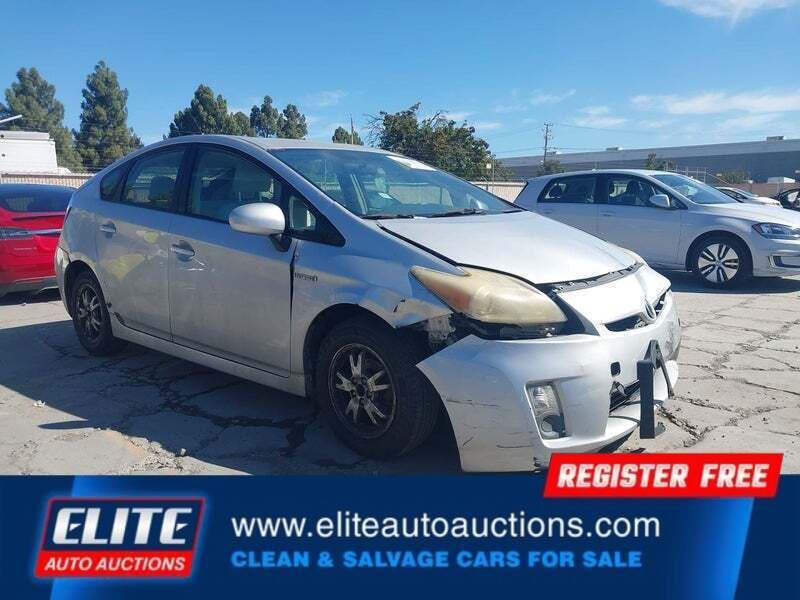 2011 Toyota Prius Two