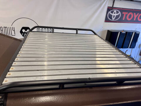 2004 AM General Hummer