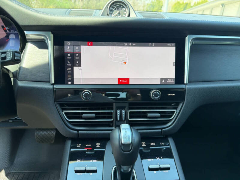 2023 Porsche Macan GTS
