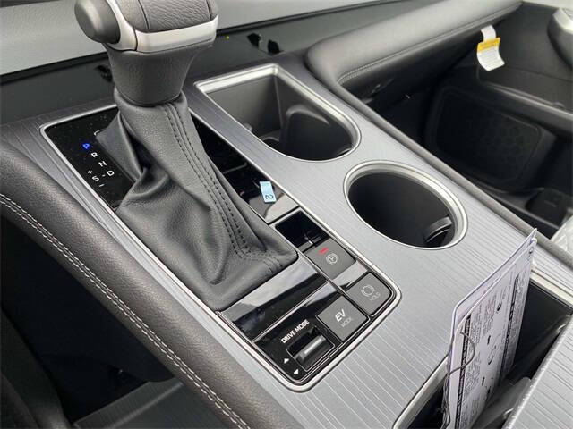 2025 Toyota Sienna XLE 7-Passenger