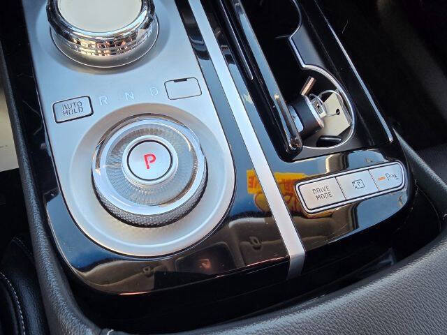 2023 Genesis G80