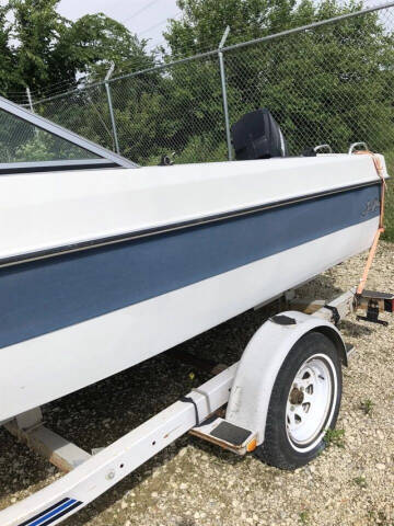 1988 Searaider Boat & Tra
