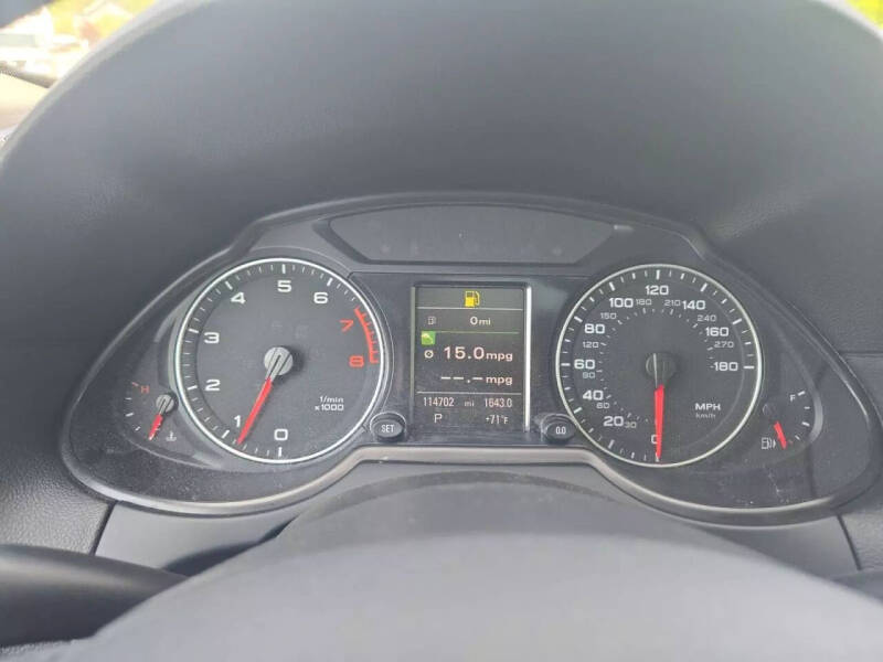 2012 Audi Q5 3.2 quattro Premium Plus