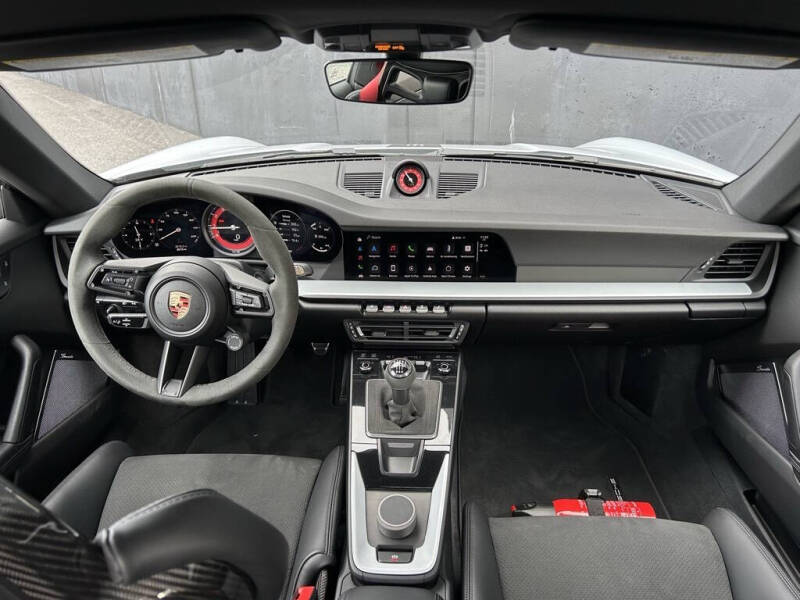 2024 Porsche 911 Carrera T