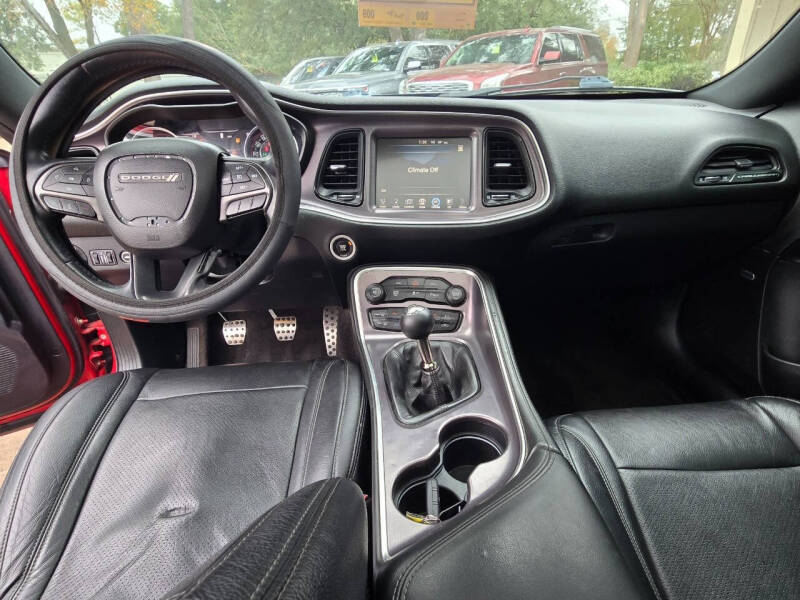 2015 Dodge Challenger R/T Plus