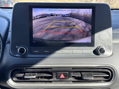 2022 Hyundai Kona SEL