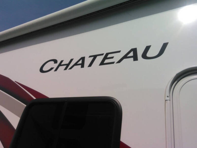 2023 Thor Motor Coach Chateau 22E