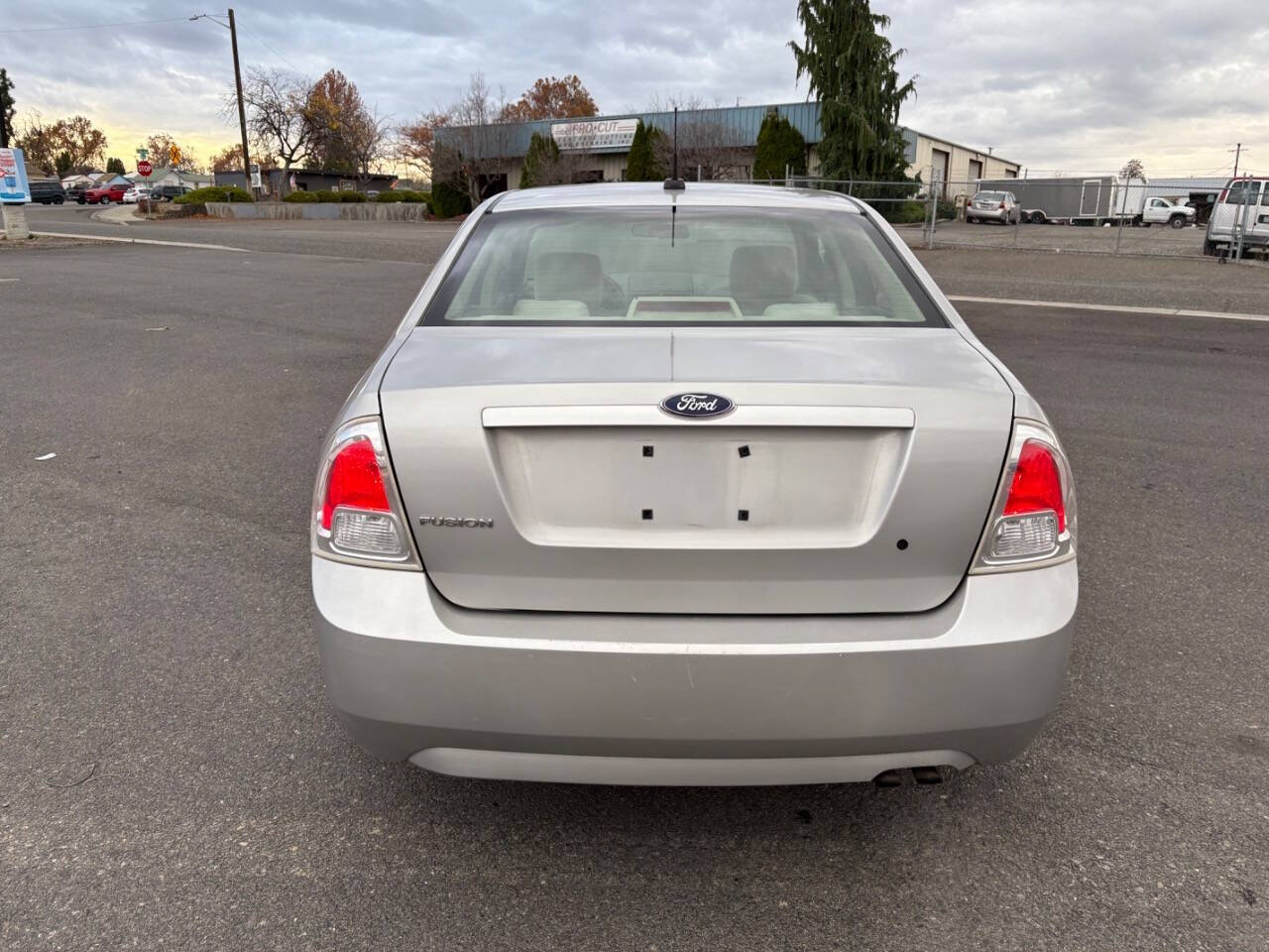 2008 Ford Fusion S photo 10