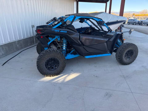 2018 Can-Am MAVERICK X 3