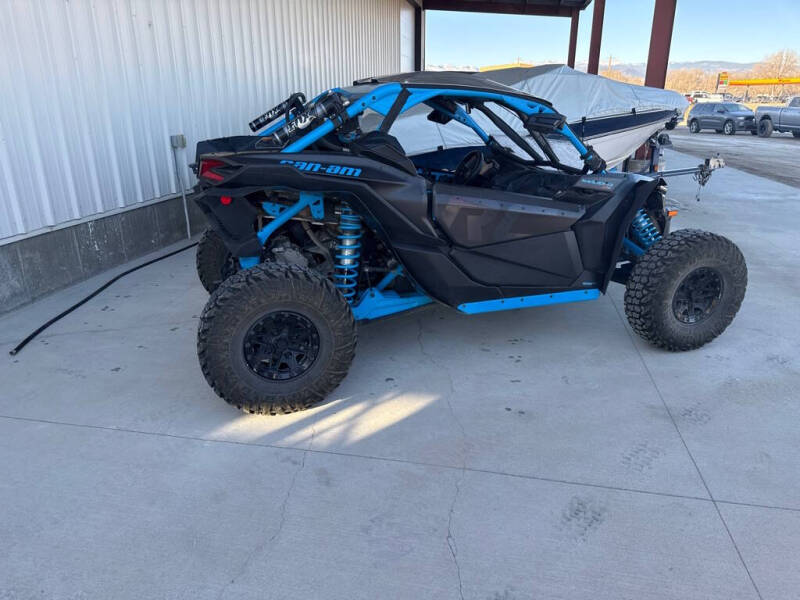 2018 Can-Am MAVERICK X 3