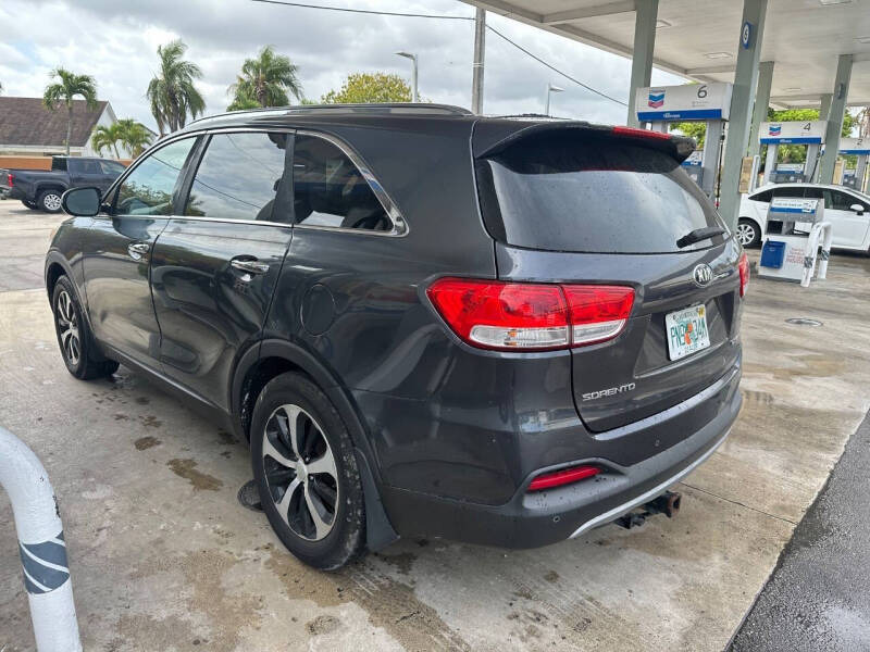 2016 Kia Sorento EX