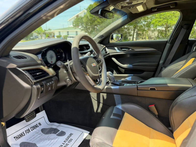 2016 Cadillac CTS-V