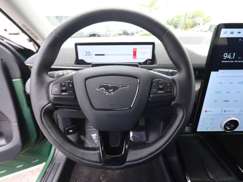 2025 Ford Mustang Mach-E Premium