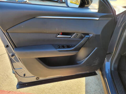 2025 Mazda CX-50 2.5 S Preferred