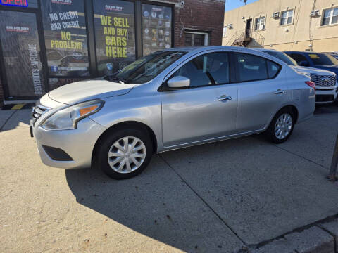 2019 Nissan Versa SV