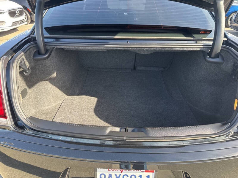 2022 Chrysler 300 Touring