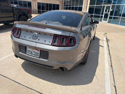 2014 Ford Mustang V6 Premium