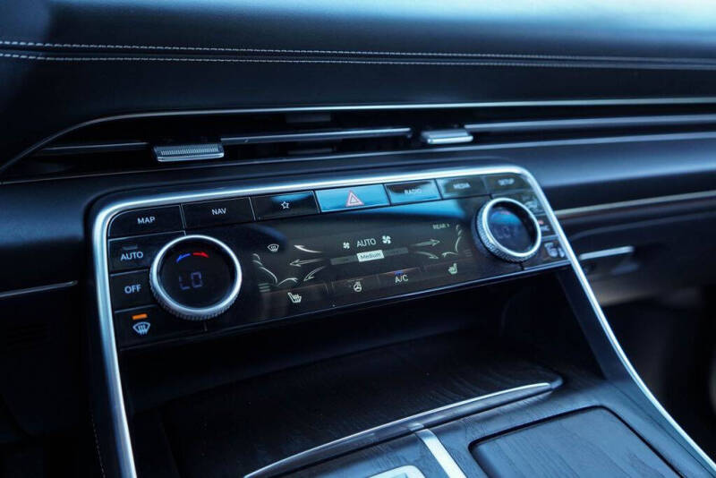 2024 Genesis GV80 2.5T