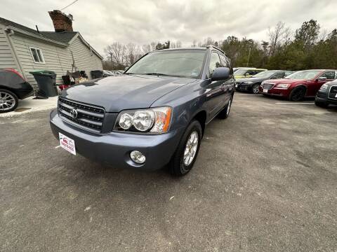 2003 Toyota Highlander for sale at MBL Auto & TRUCKS in Woodford VA