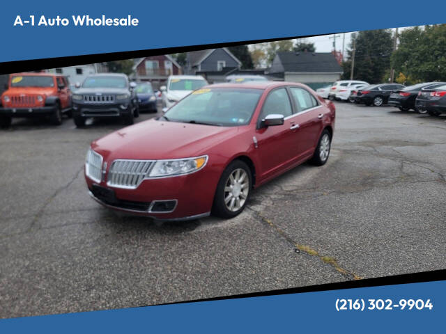 2010 Lincoln MKZ Base's photo