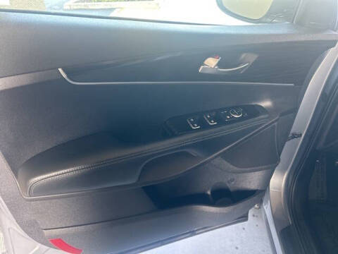 2019 Kia Sorento S V6