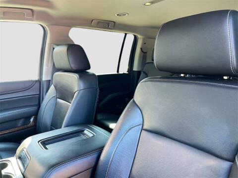 2017 Chevrolet Suburban LT