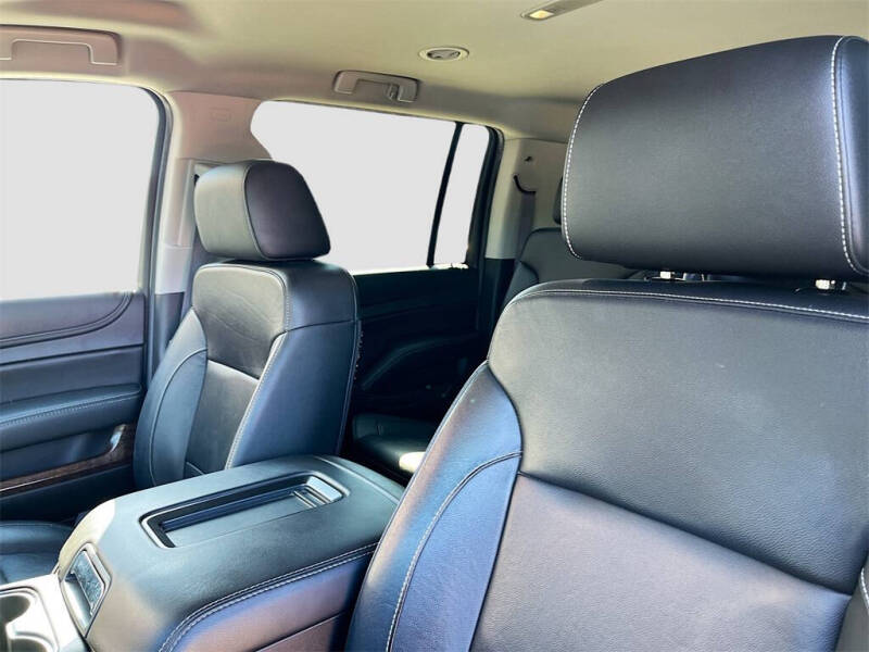 2017 Chevrolet Suburban LT