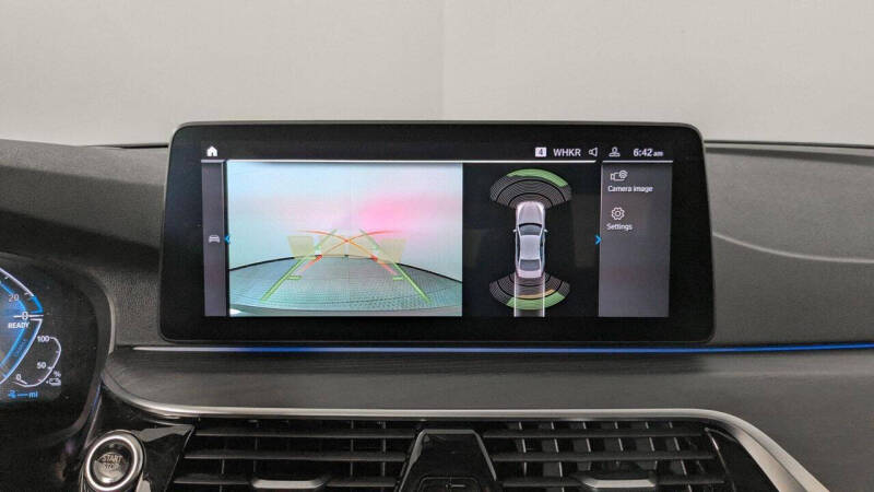 2022 BMW 5 Series 530e