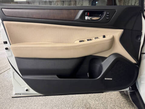 2016 Subaru Outback 3.6R Limited