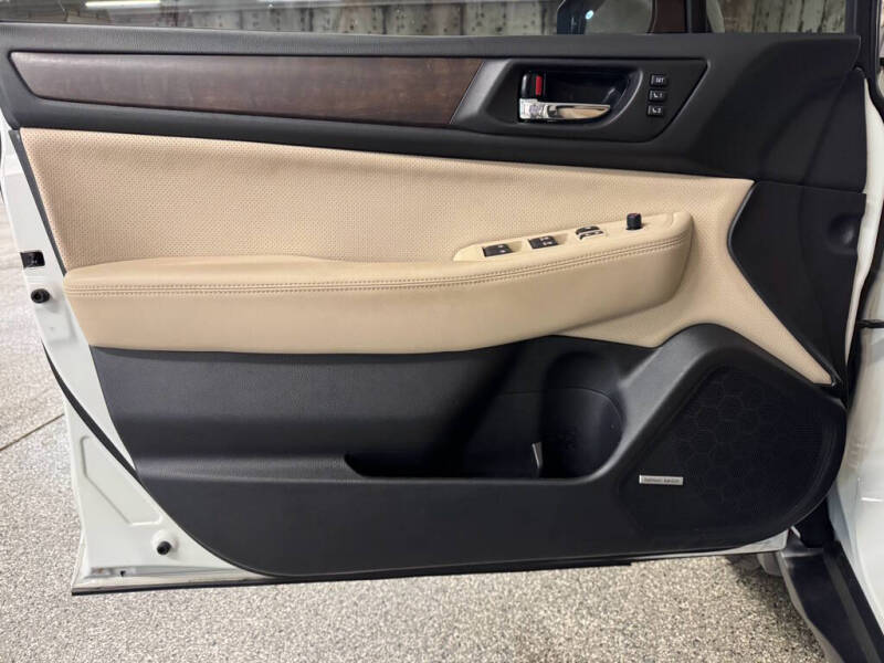 2016 Subaru Outback 3.6R Limited