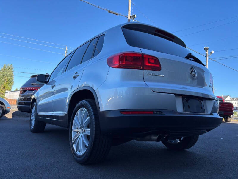 2012 Volkswagen Tiguan SE