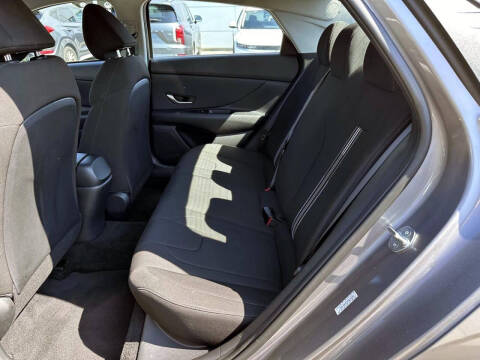2023 Hyundai Elantra