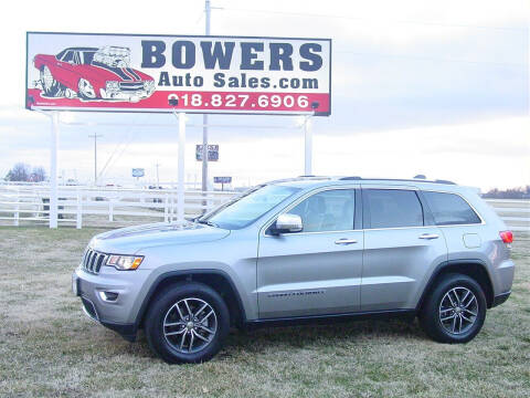 2017 Jeep Grand Cherokee for sale at BOWERS AUTO SALES in Mounds OK